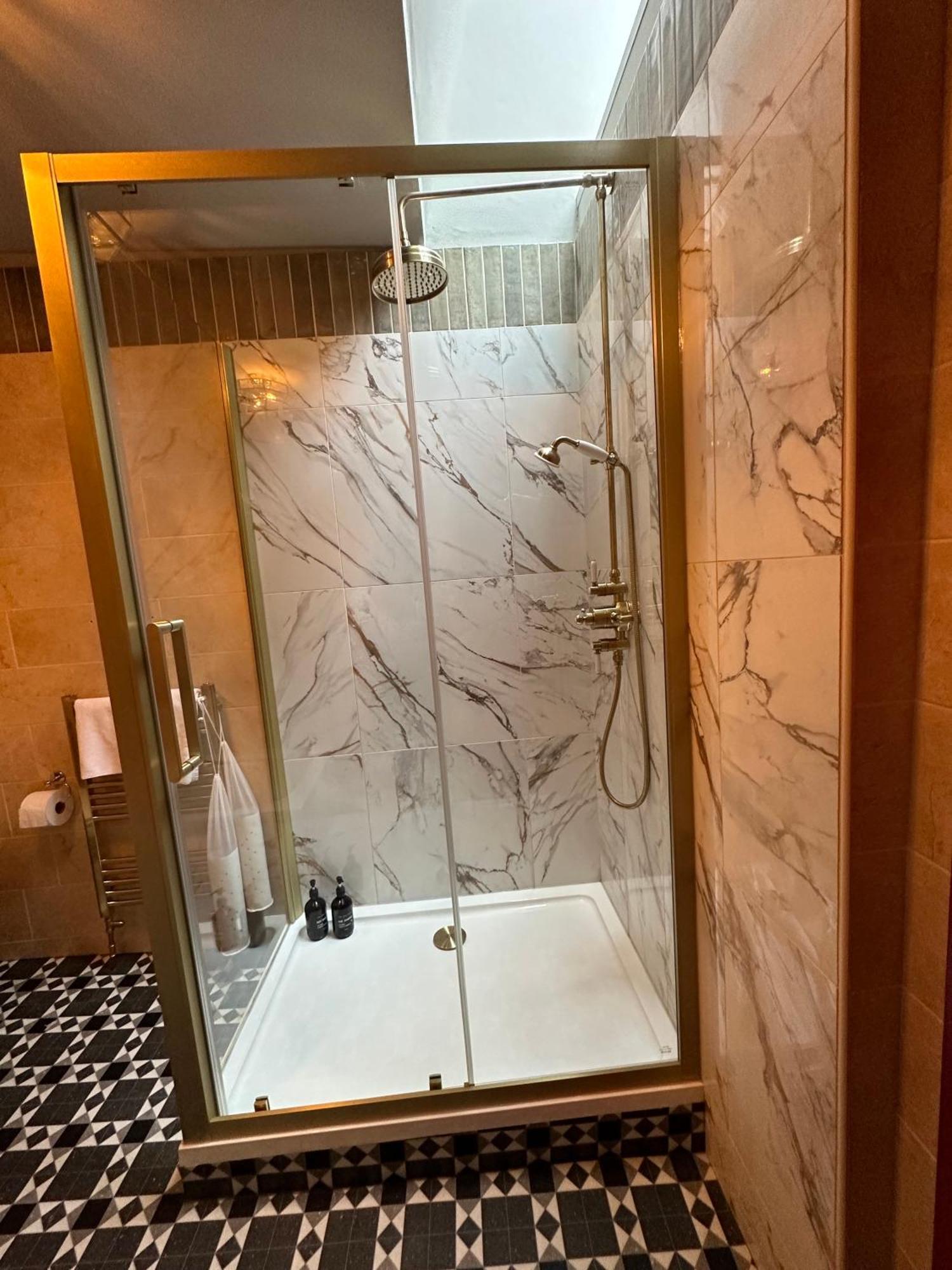 Golden Fleece York Otel Dış mekan fotoğraf